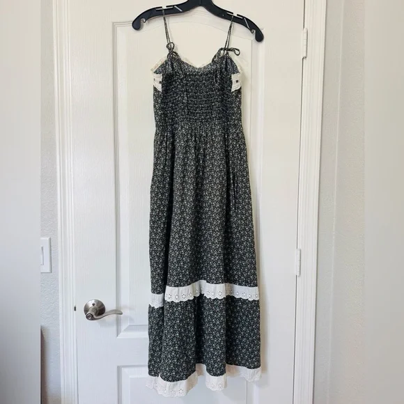 Christy Dawn Emma Dress in Night Strawberry Size XS - Picture 8 of 10